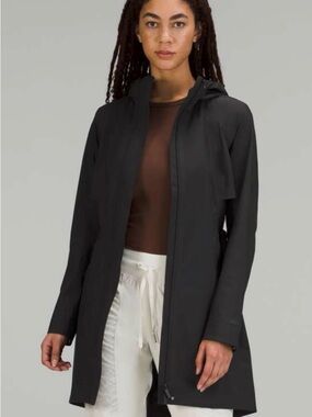 Lululemon Rain Rebel Jacket